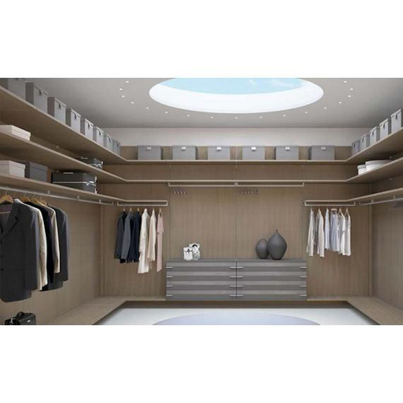 Closet olins 1